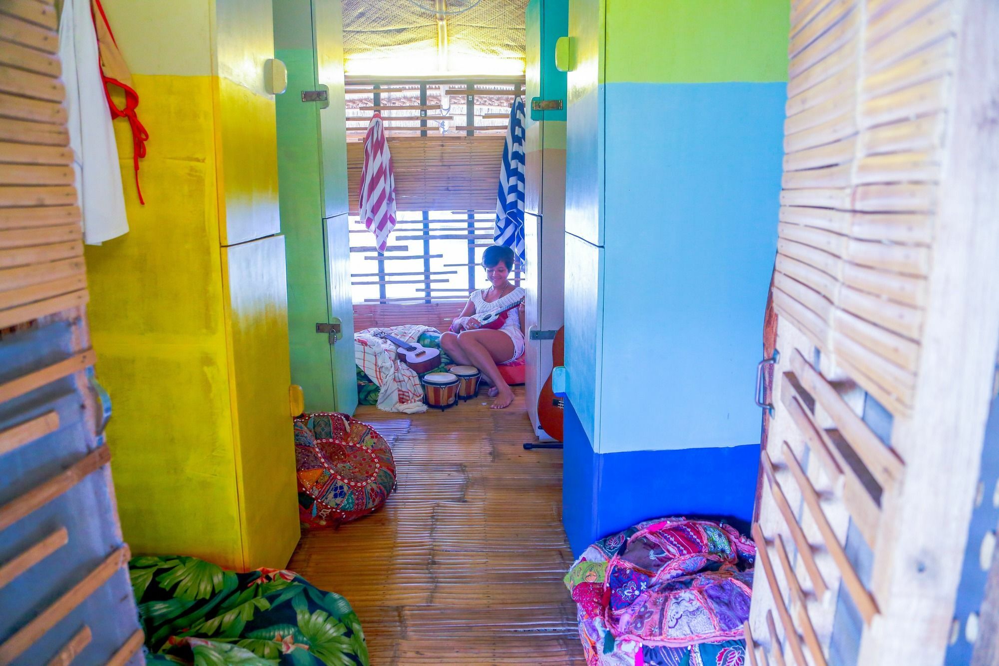 Flotsam And Jetsam Artist Beach Hostel San Juan  Exterior foto